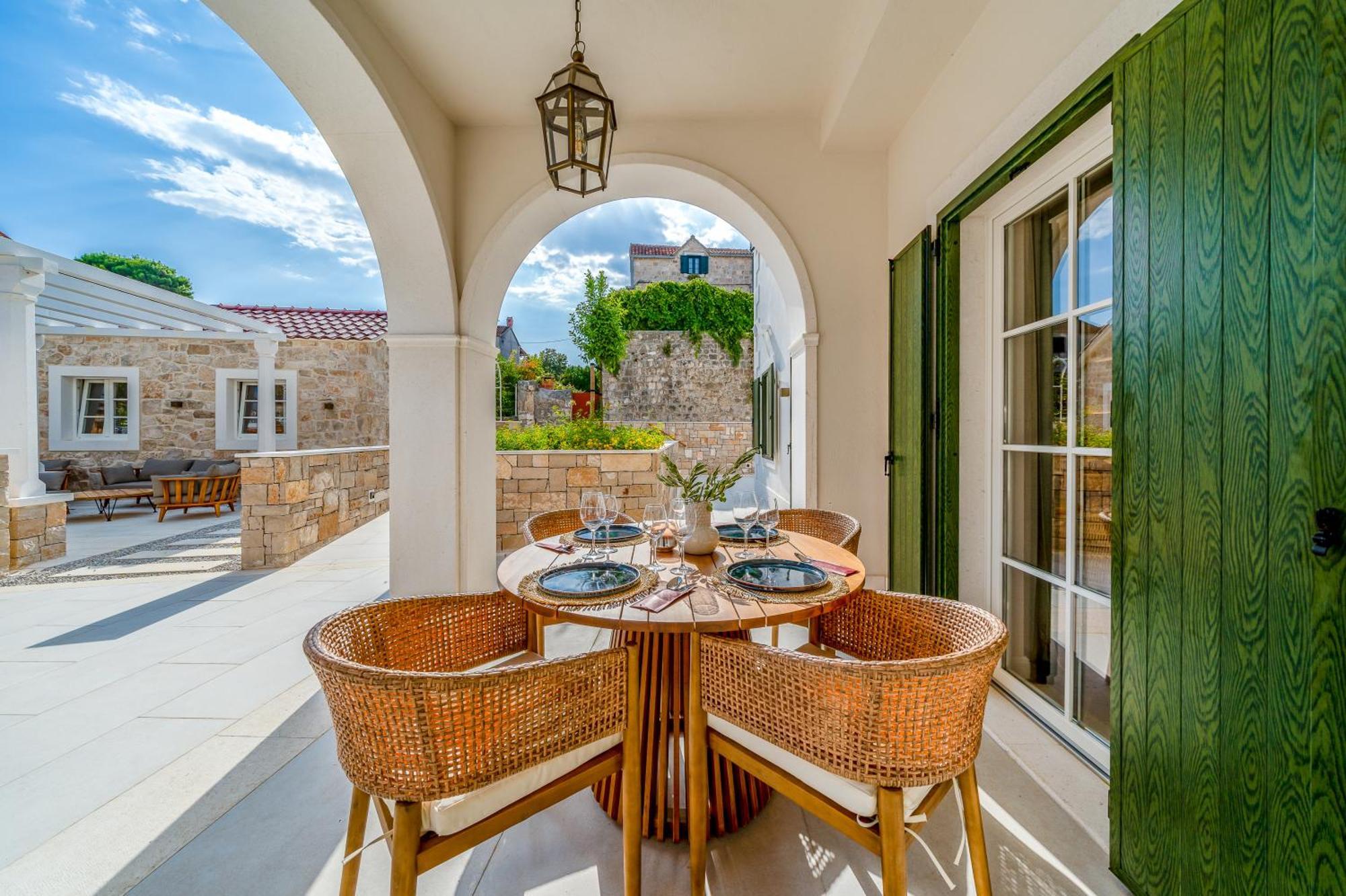 Hotel Brattia, Adults Only, Postira, Brac Island 外观 照片