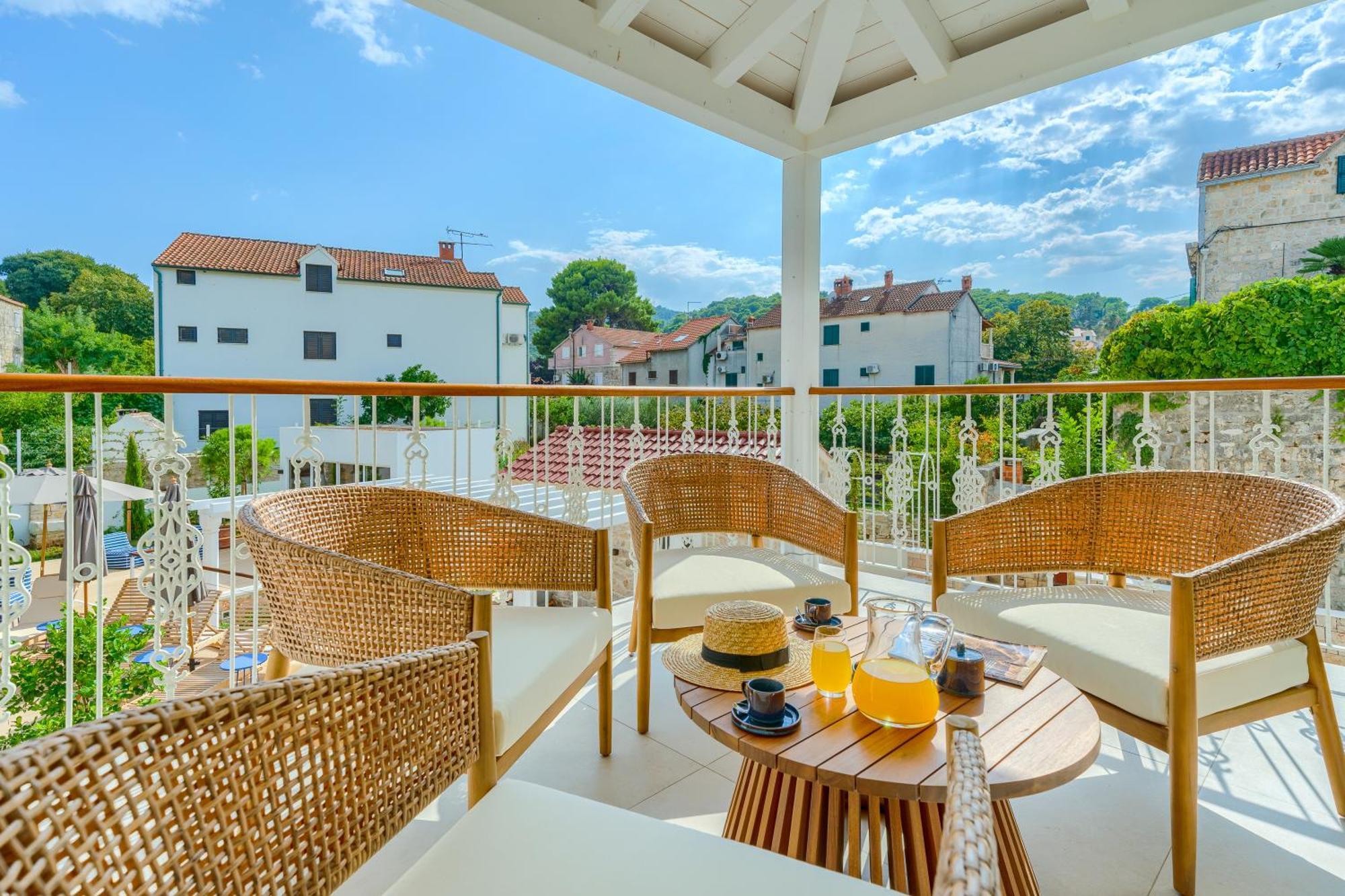Hotel Brattia, Adults Only, Postira, Brac Island 外观 照片