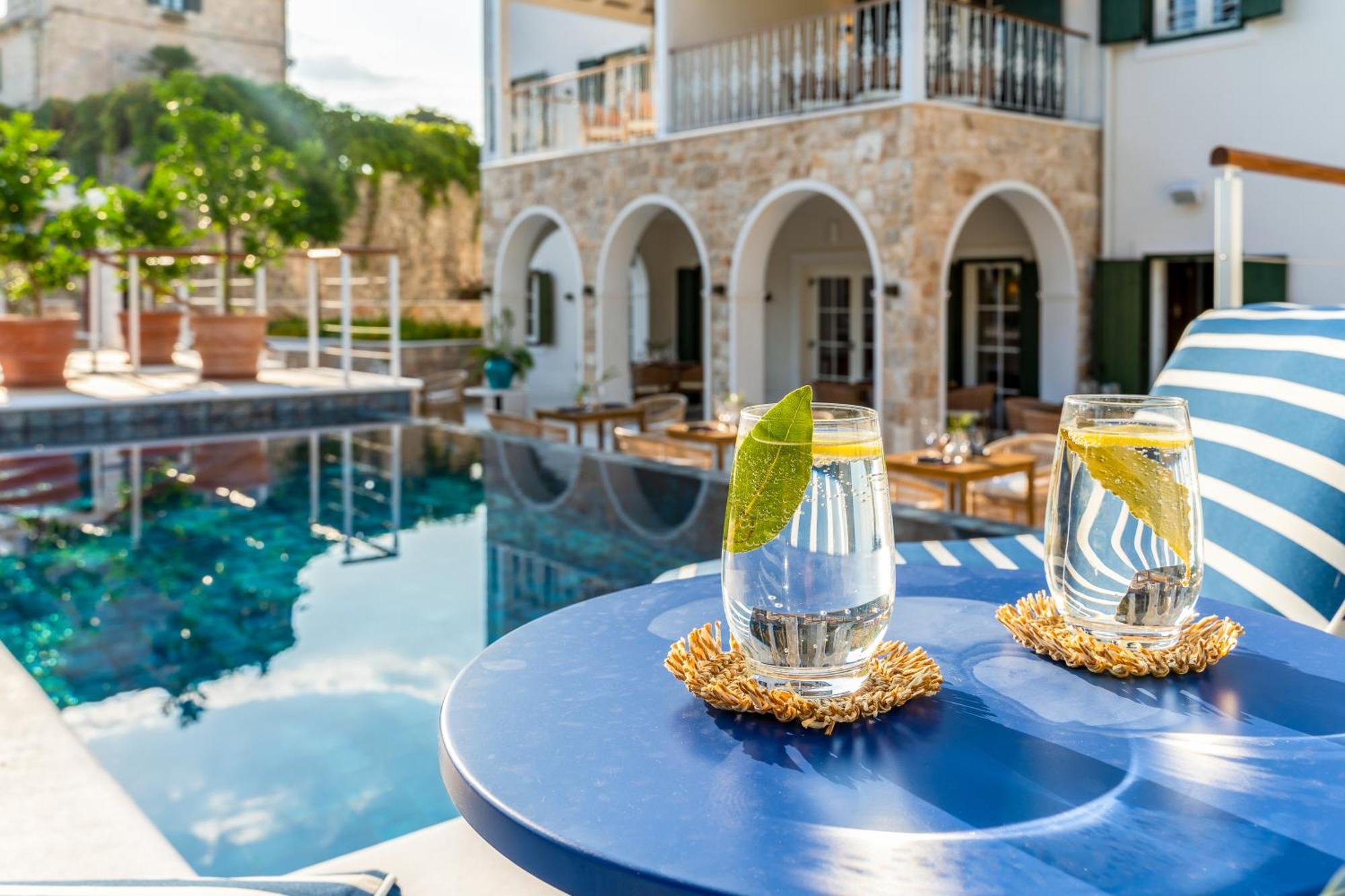 Hotel Brattia, Adults Only, Postira, Brac Island 外观 照片
