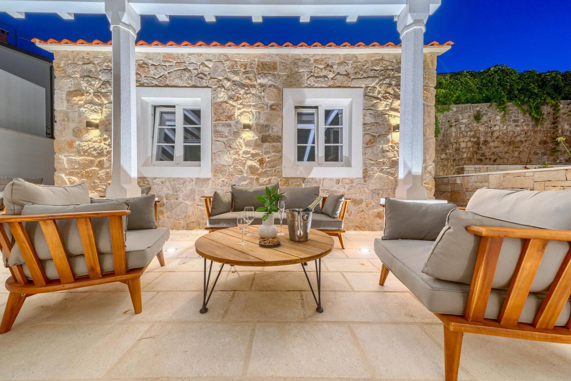 Hotel Brattia, Adults Only, Postira, Brac Island 外观 照片